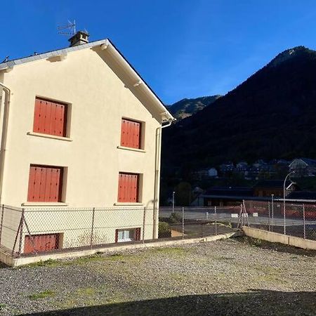 Appartement Au Centre Ville. Cauterets Kültér fotó